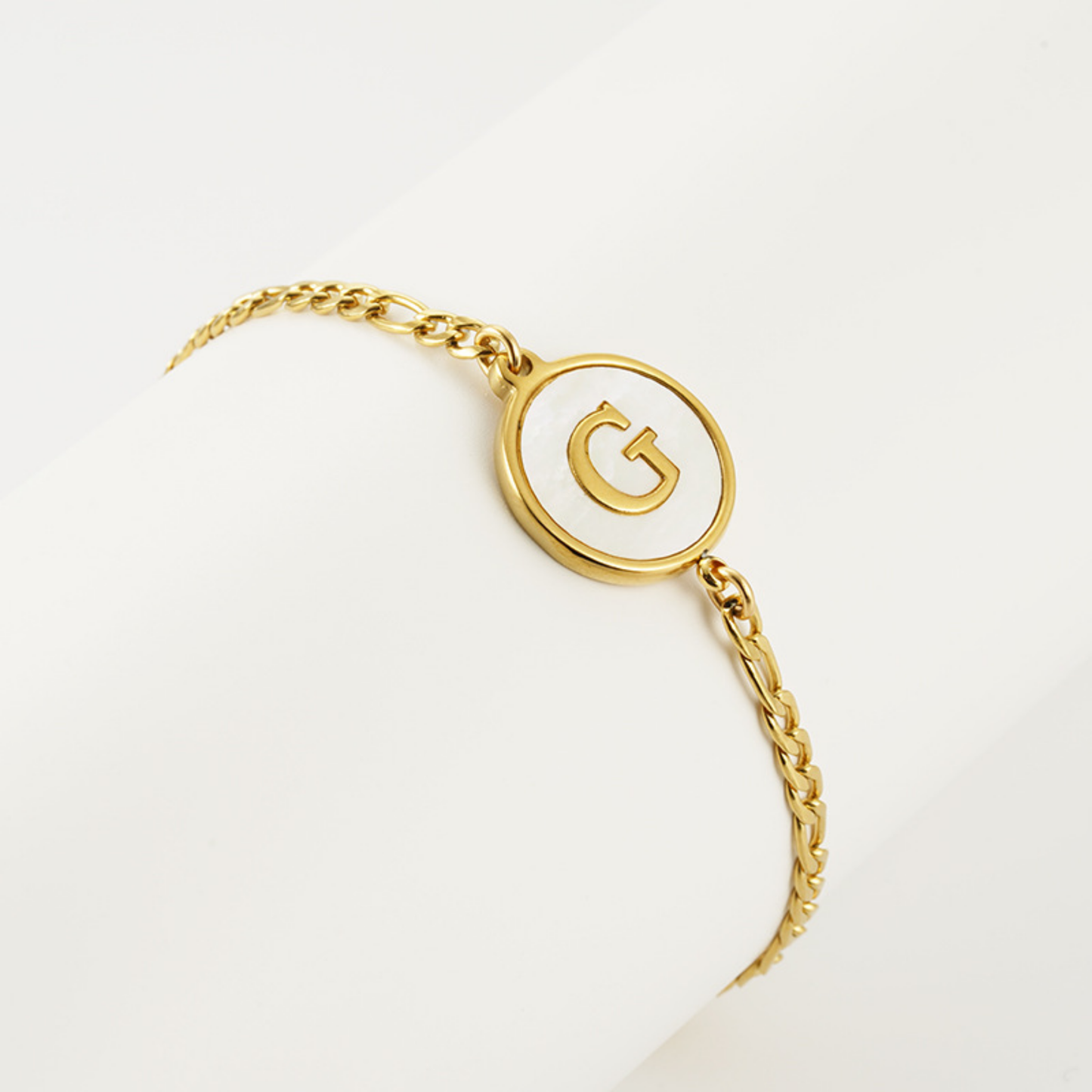 RICCARDI - "Chic Vintage Initial" BRACELET