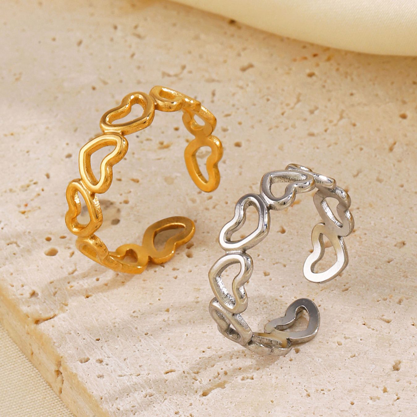 RICCARDI – "Love Link" ADJUSTABLE RING