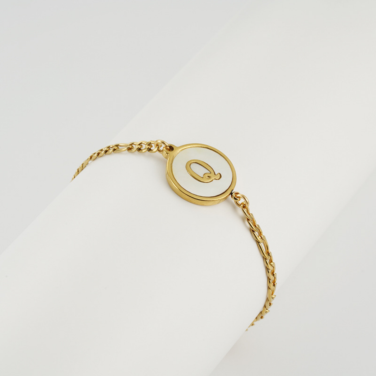 RICCARDI - "Chic Vintage Initial" BRACELET