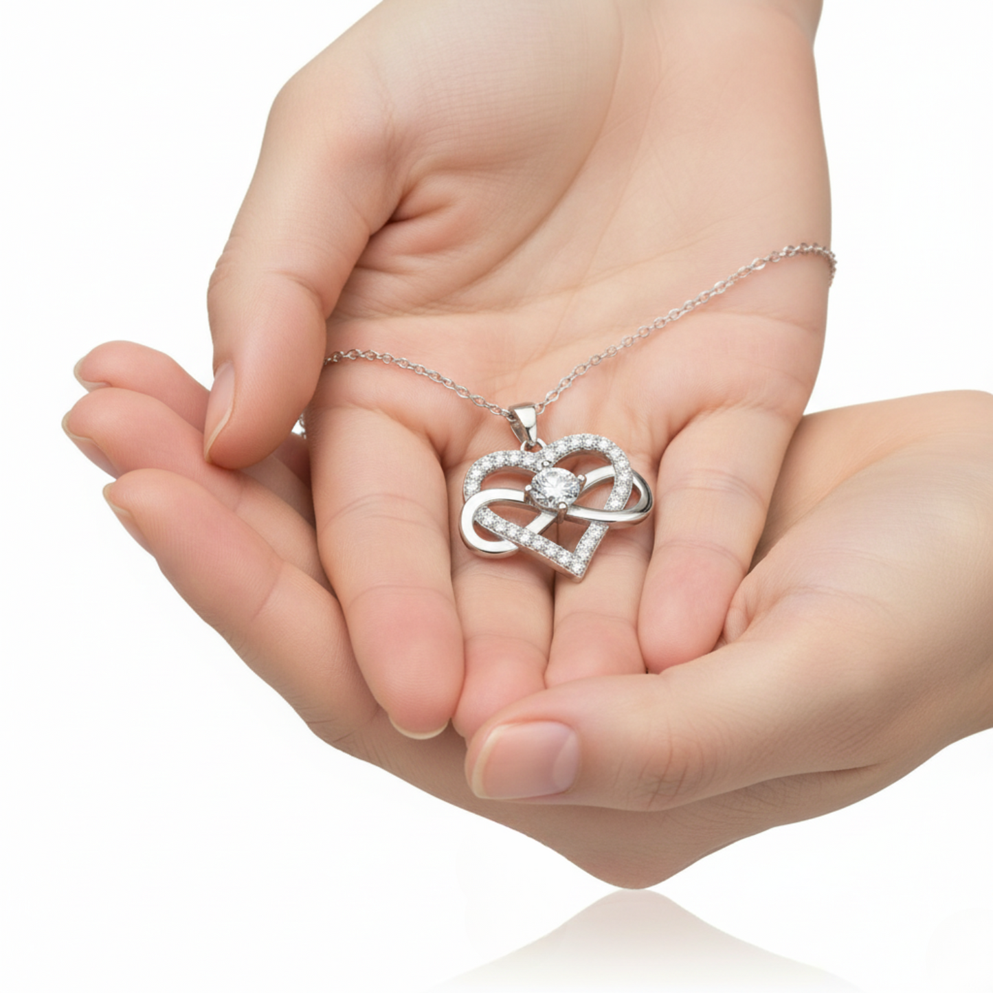 RICCARDI - "Infinity Heart" NECKLACE