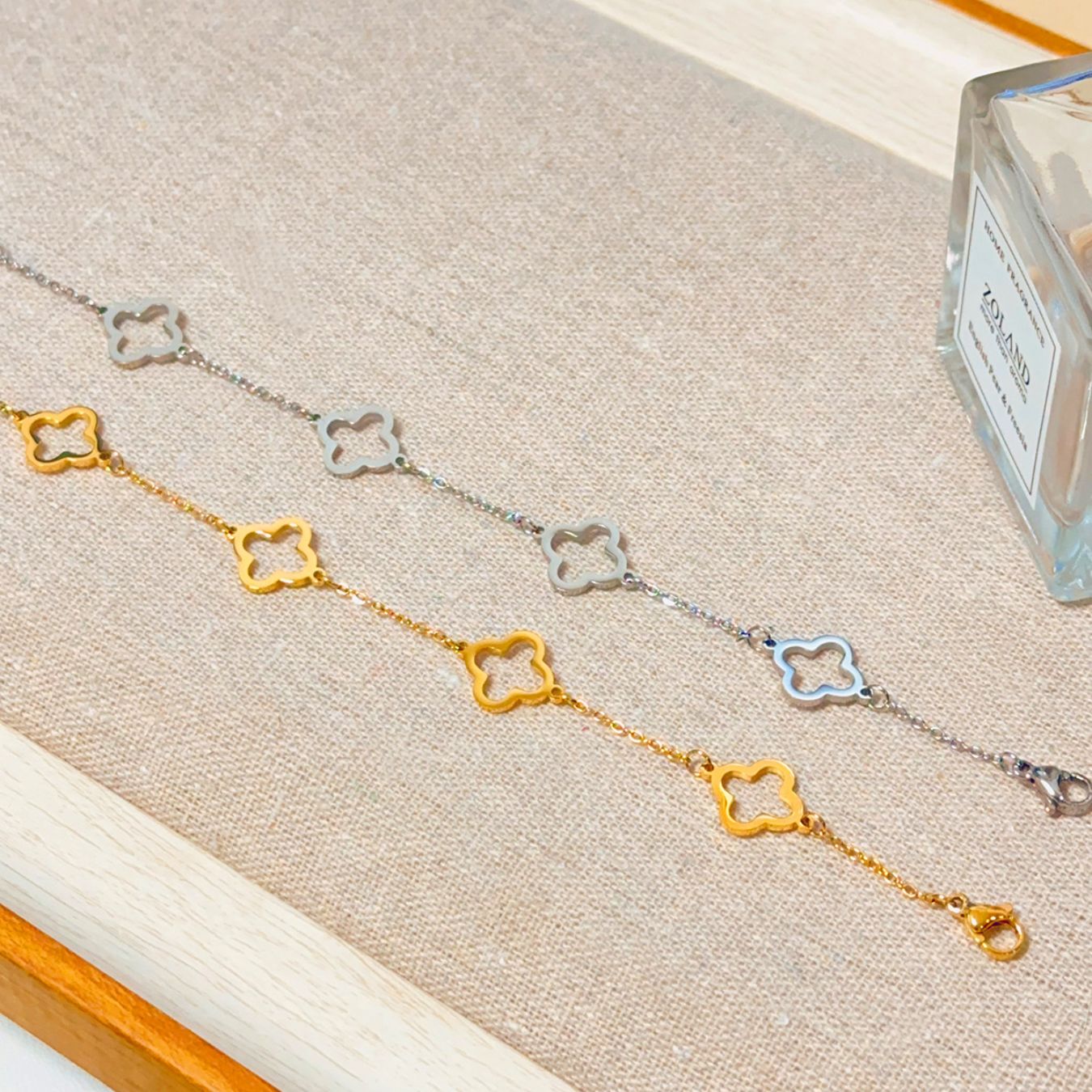 RICCARDI – "Elegant Blossom" BRACELET
