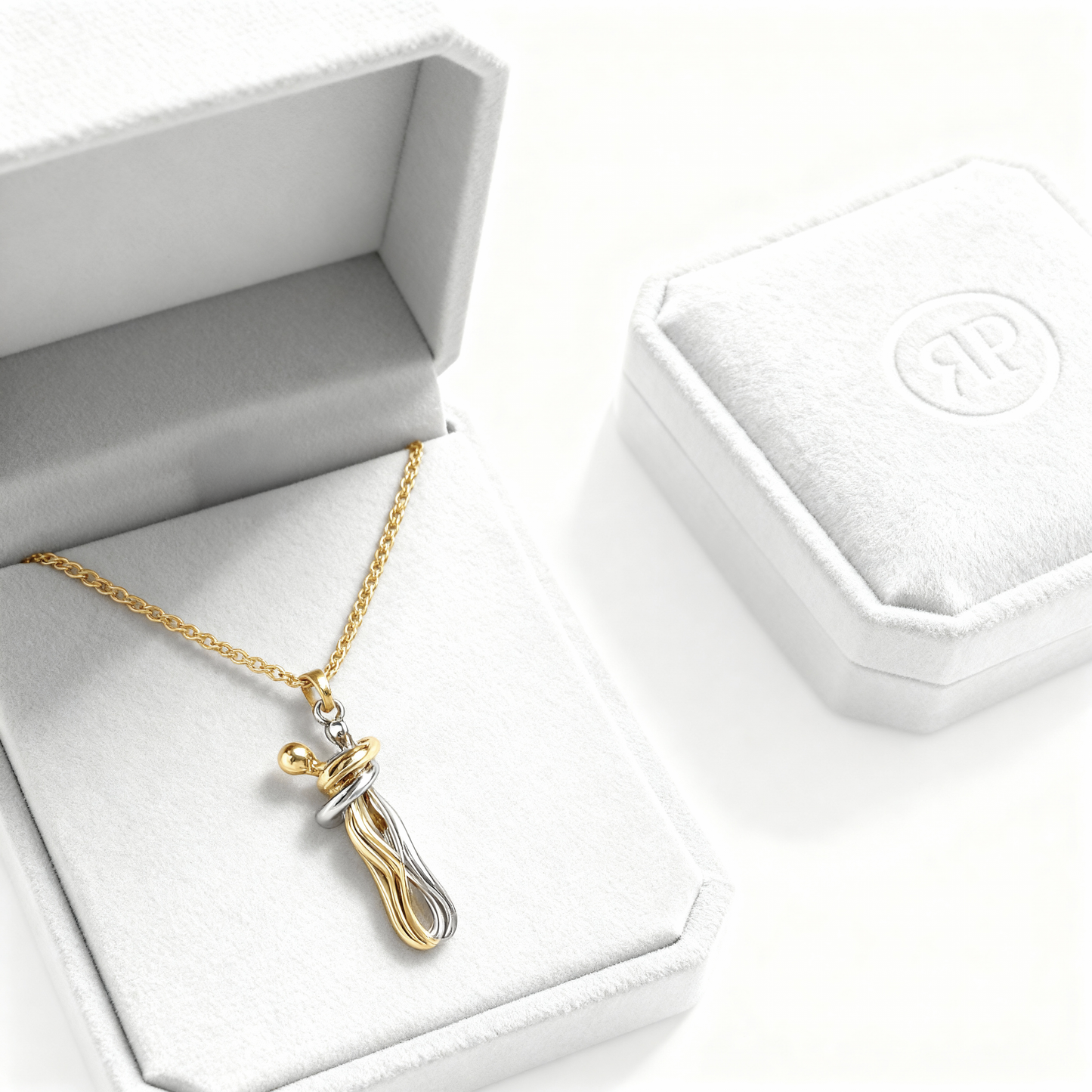 RICCARDI - "Eternal hug" NECKLACE