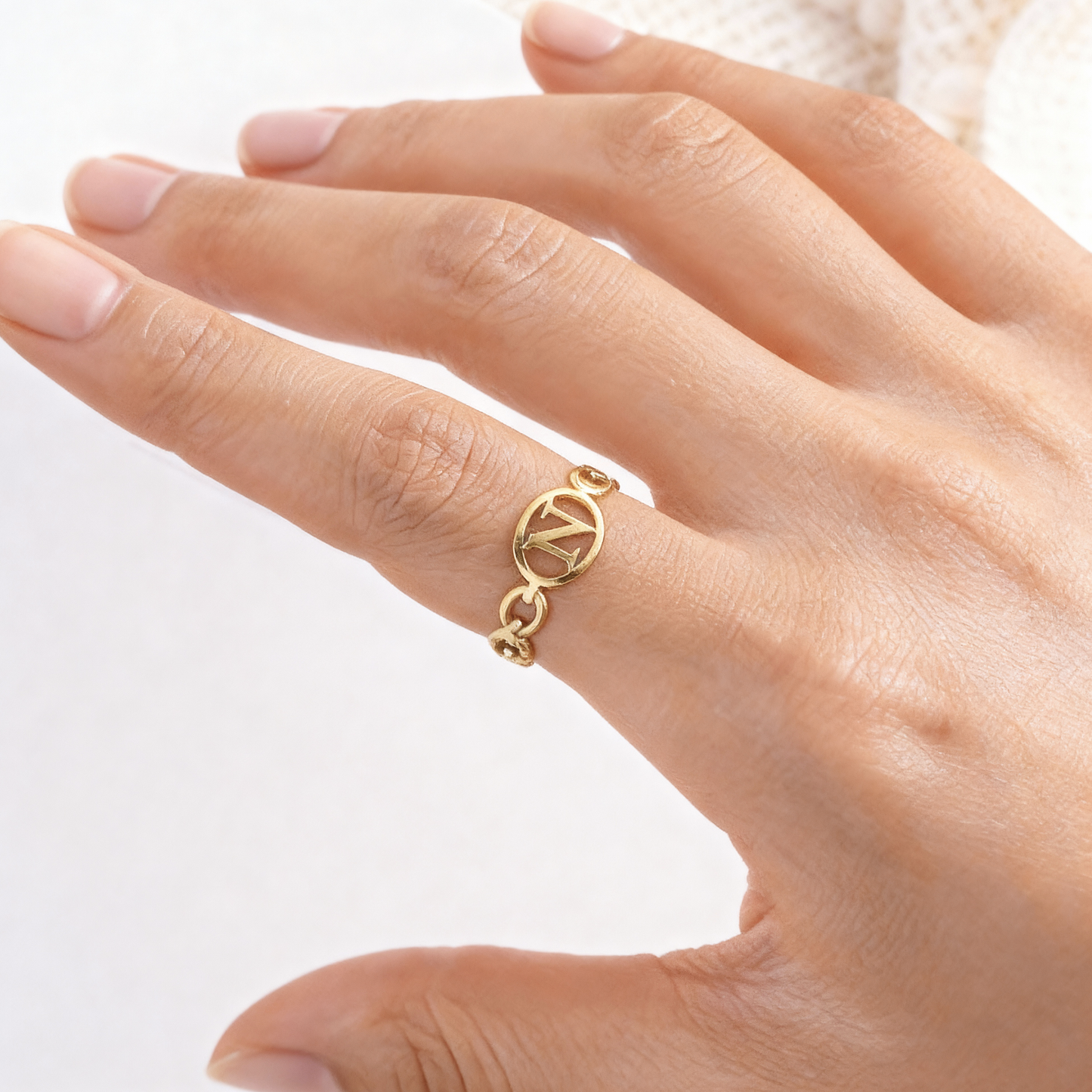 Adjustable Initial Ring "Embrace"