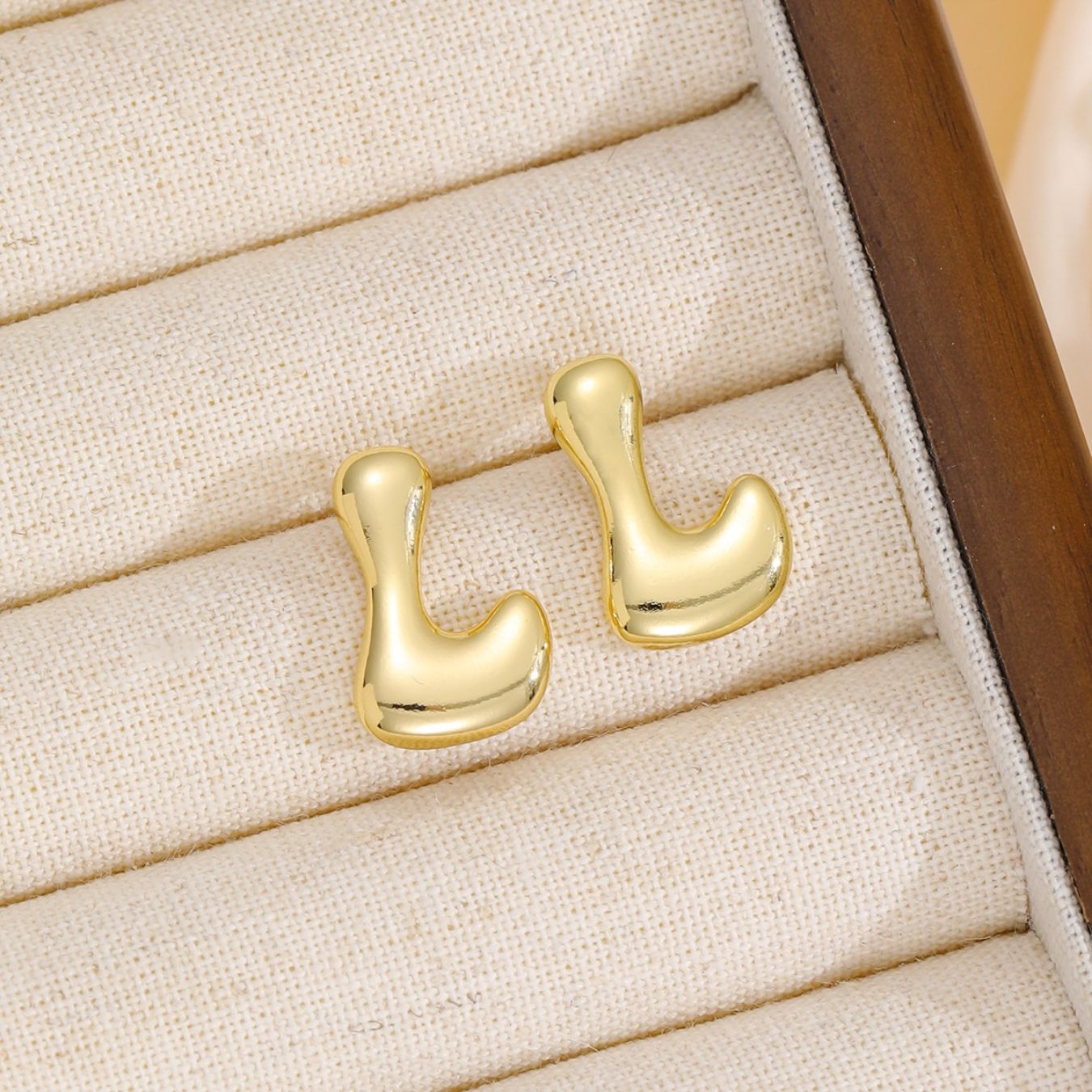 Initial Earrings "Luxe Bubble"