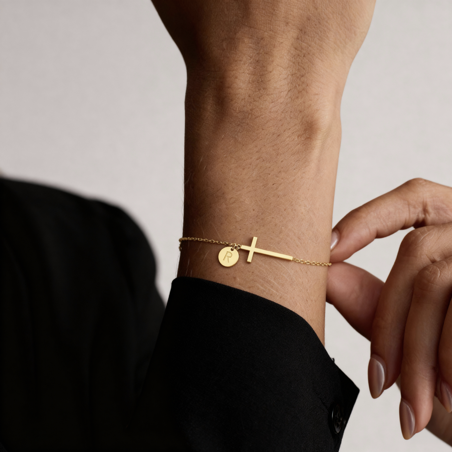 Initial Bracelet "Cross"