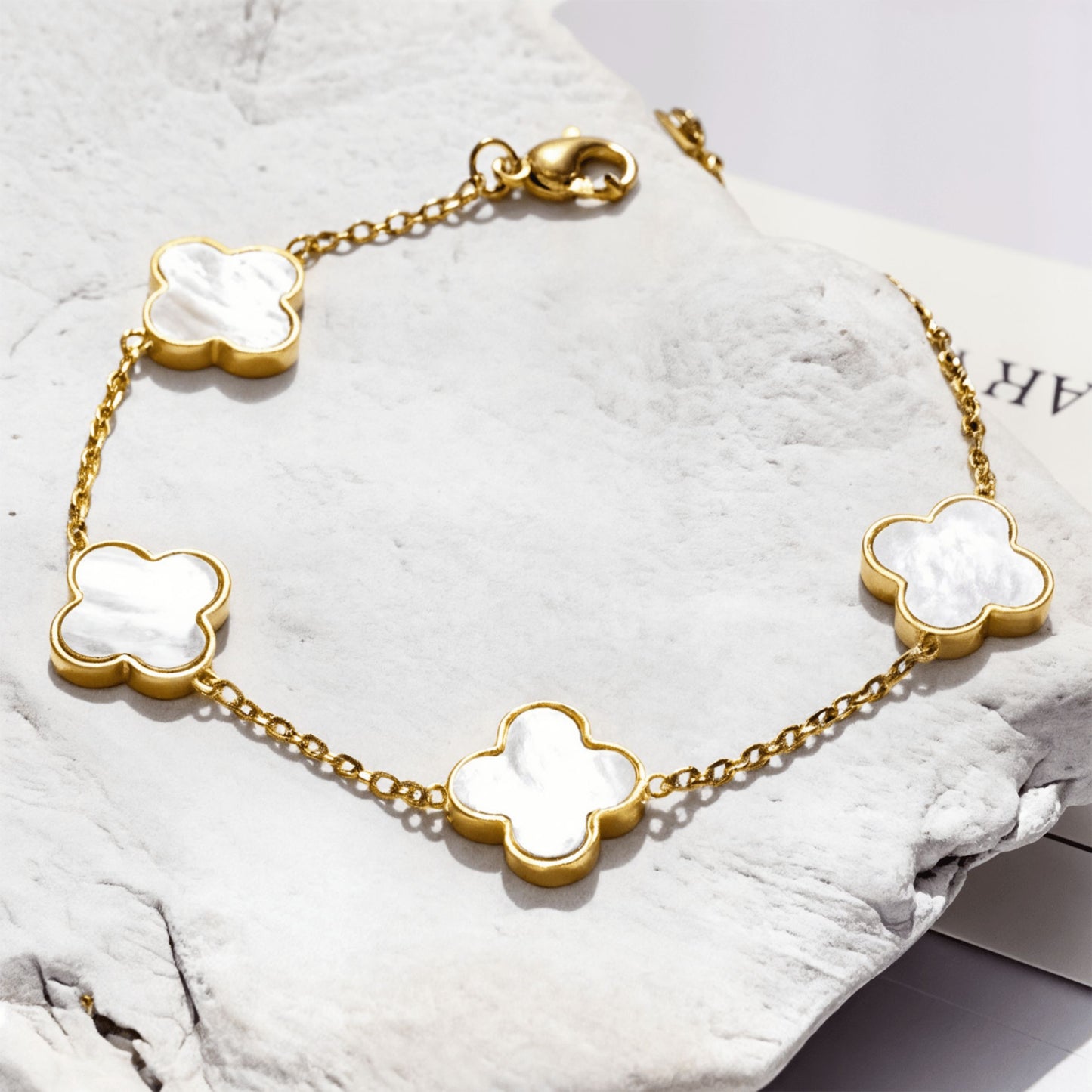 RICCARDI - BRACELETS SET "Blossom White" + "Diamond" FREE today