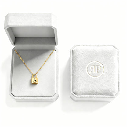 Initial Necklace "Gold Lock"
