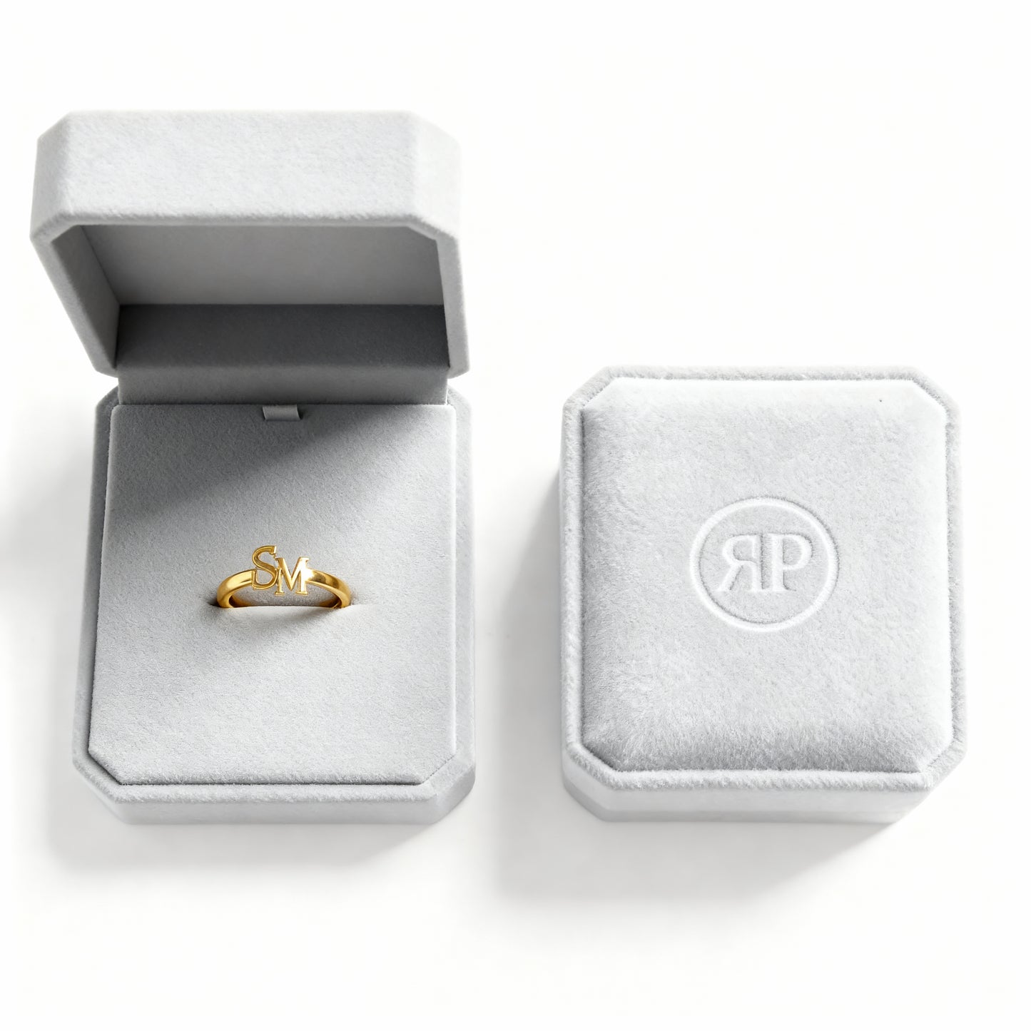 Adjustable Initial Ring "Signature"