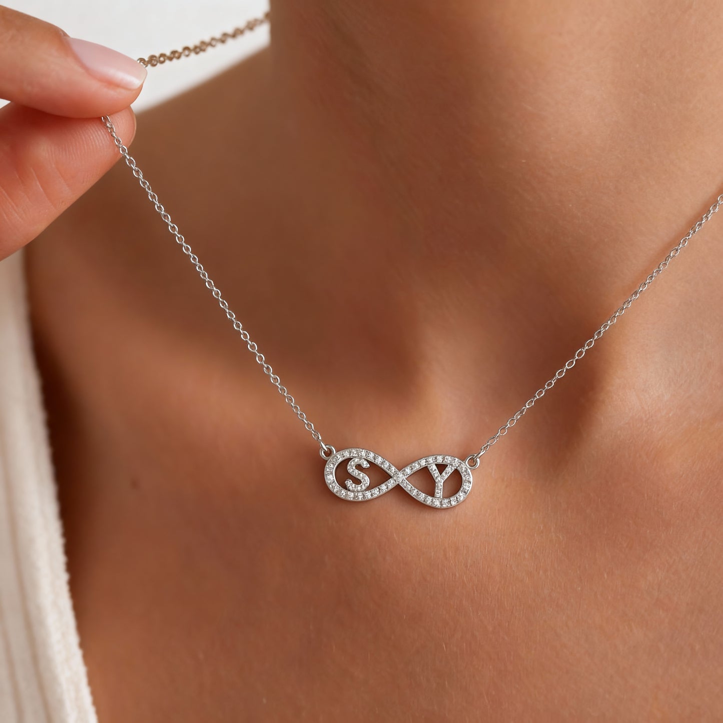 Initial Necklace "Infinity"